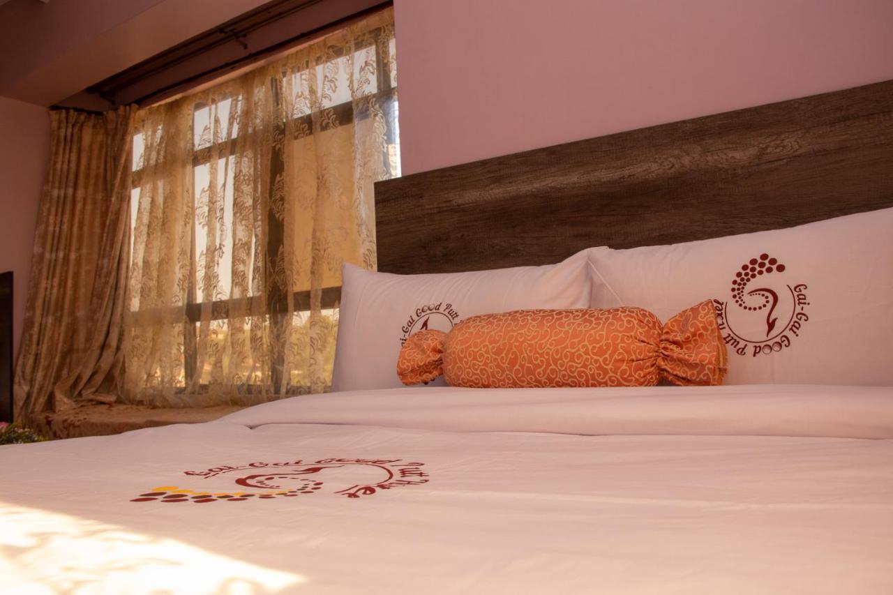Good Putt Hotel Nakuru Exteriör bild
